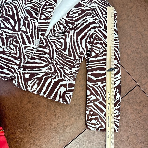 Vintage FOCUS 2000  Womens Blazer Brown White Zebra‎ Print Size Petite 12P - Picture 7 of 8